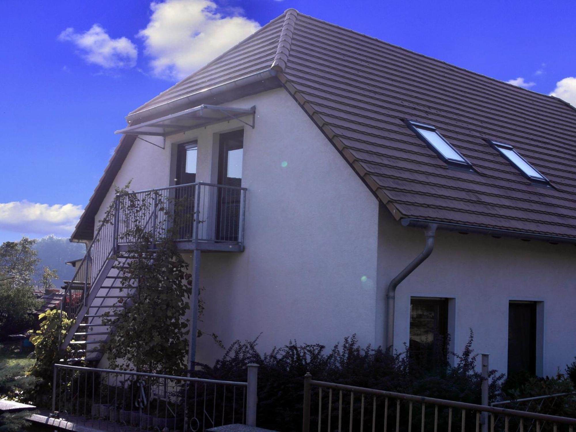Apartment In Luckaitztal Gossda With Parking Space Exteriör bild